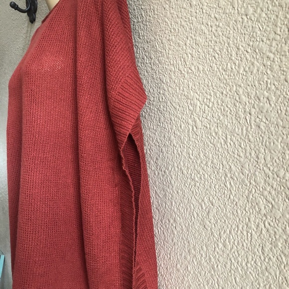 OLD NAVY | Rust Colored | Knit Poncho | XS-S |
NWT - Picture 4 of 9